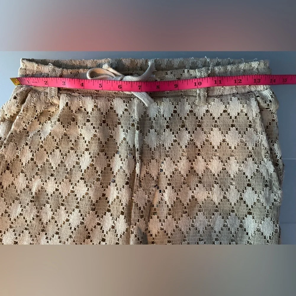 BoohooMAN Elasticated Waist Jacquard Bermuda Shorts